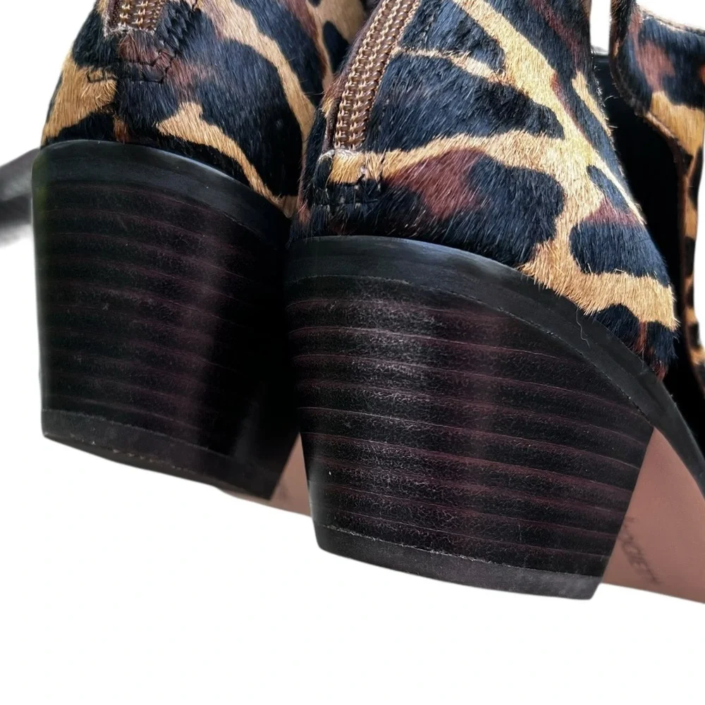 Sole Society So Lynette Leopard Bootie 8 Calf Hair Mob Wife Cut Out Stacked Heel